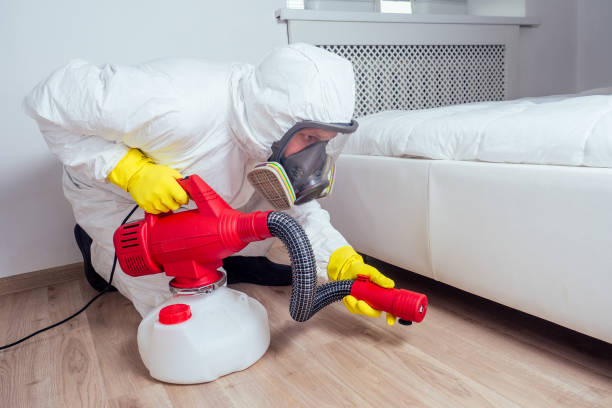 Best Exterminator Services  in Falmouth Foreside, ME